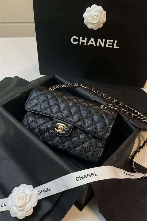 chanel lambskin double flap|caviar vs lambskin Chanel.